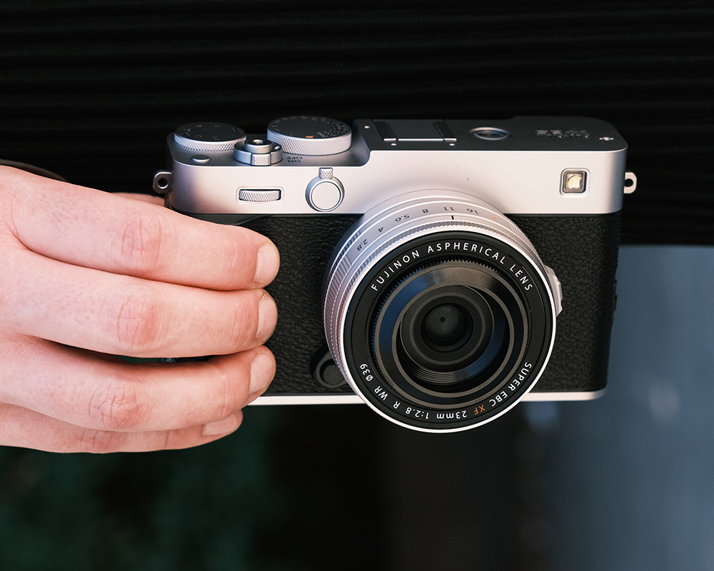 Fujifilm X-E5 revealed: Pricing, details and reviews