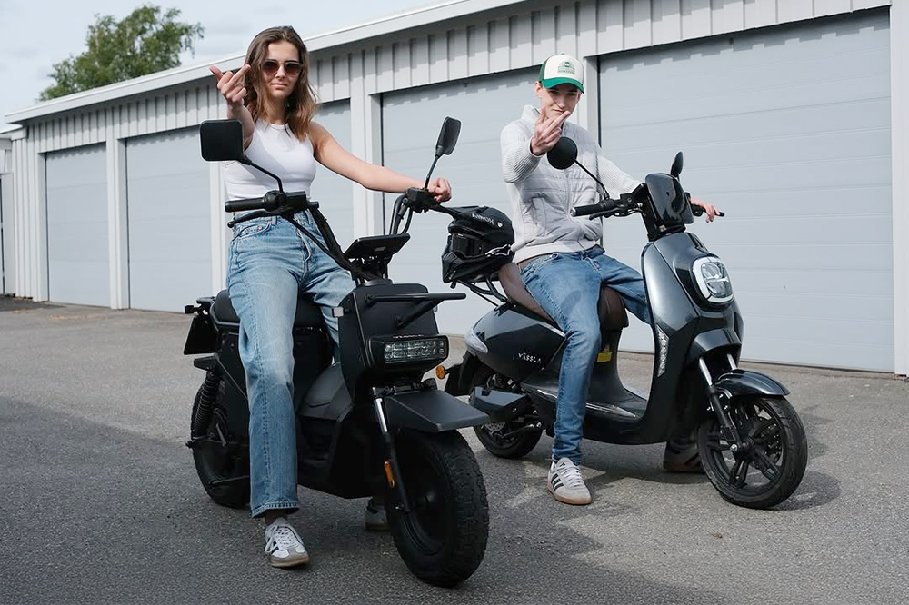 Teenage Engineering rolls out the EPA-1 scooter with Vässla 1 Teenage Engineering rolls out the EPA-1 scooter with Vässla